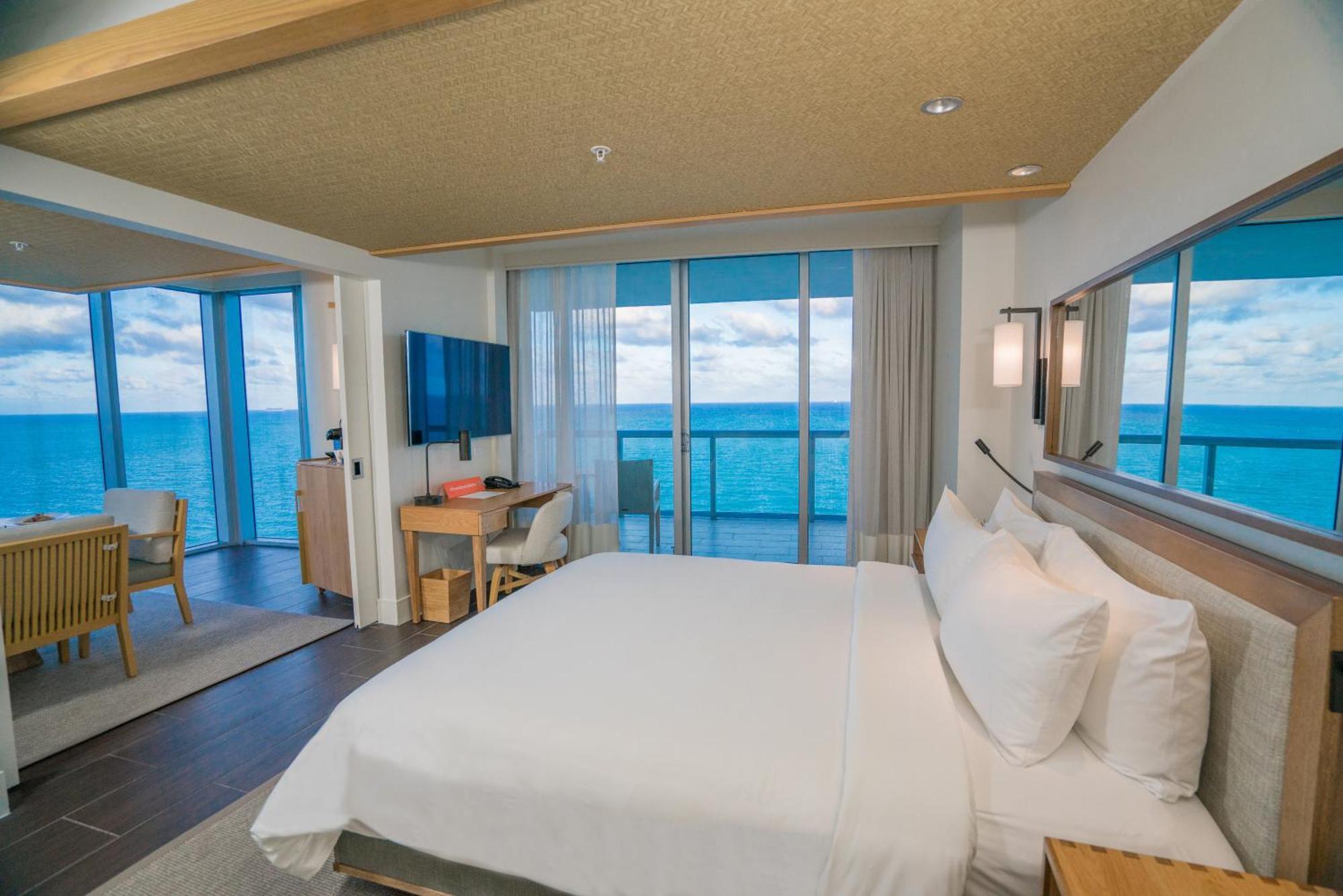 Suíte de 1 Quarto com Cama King-Size e Varanda à Beira-Mar